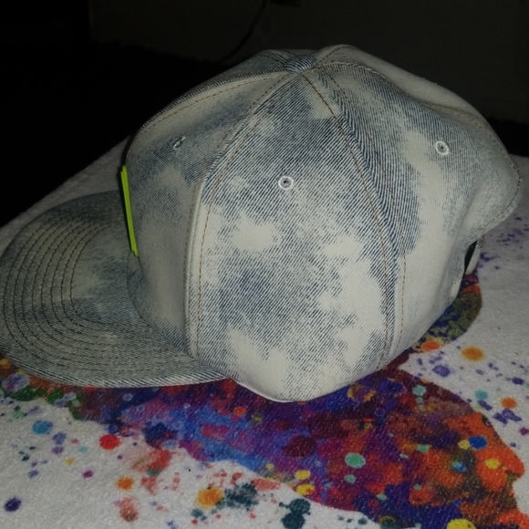 Off-white Denim Hat - Picture 3 of 7